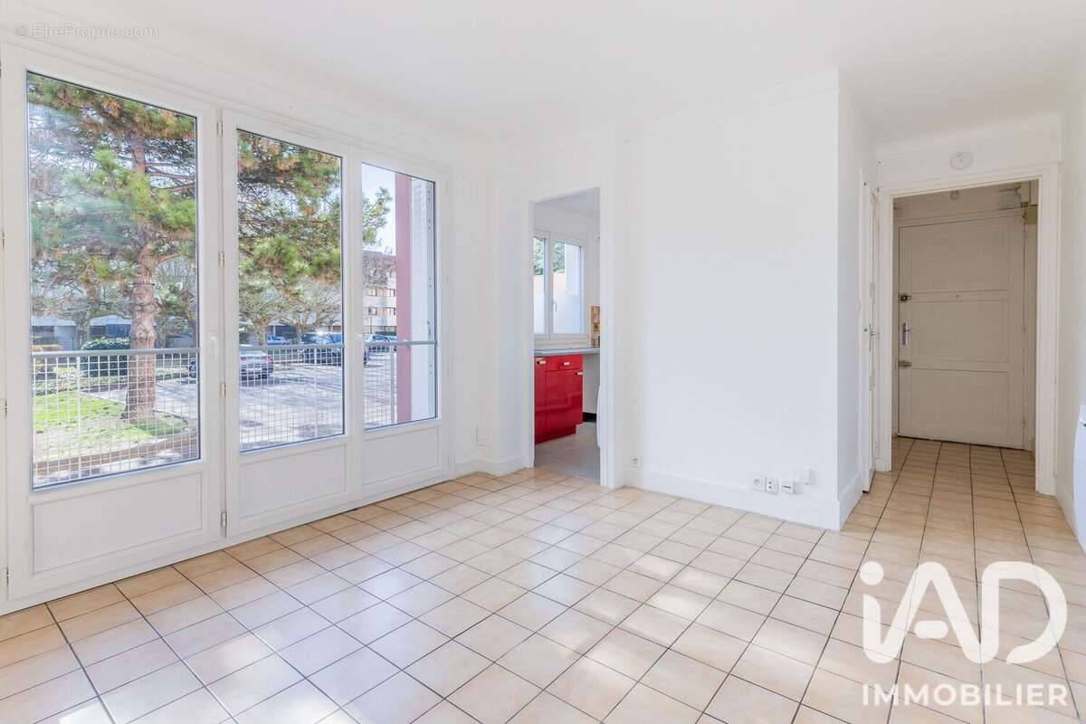 Photo 5 - Appartement à VIRY-CHATILLON