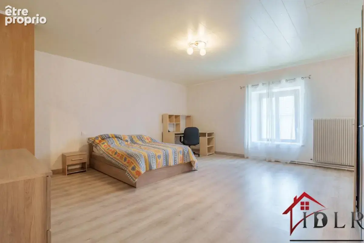 maison de 171 m2  spacieuse - photo 12
