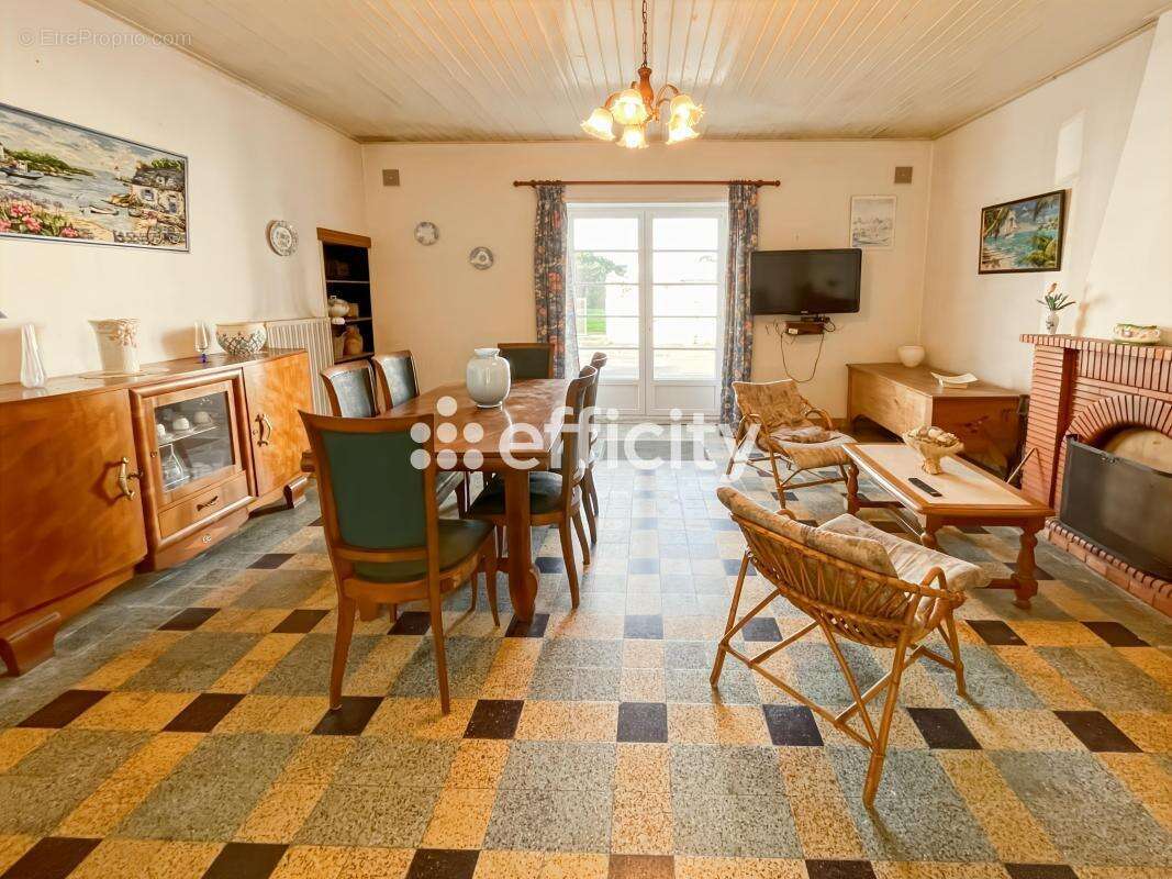 Maison à BREM-SUR-MER