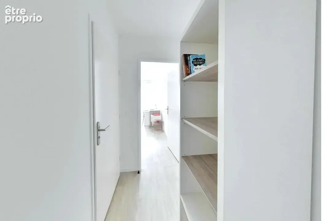INVESTISSEMENT LOCATIF  ROSNY-SOUS-BOIS  Résidence étudiante Les Estudines Paris Rosny  5,37 % de rentabilité - photo 4