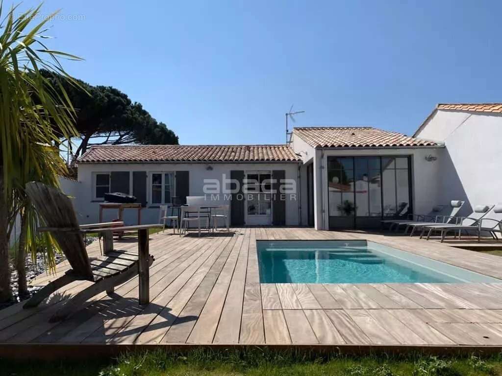 Maison à LE BOIS-PLAGE-EN-RE