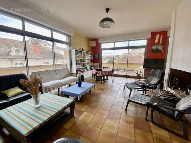 Immeuble de 340 m2 situé en hyper centre d'Auch - photo 4
