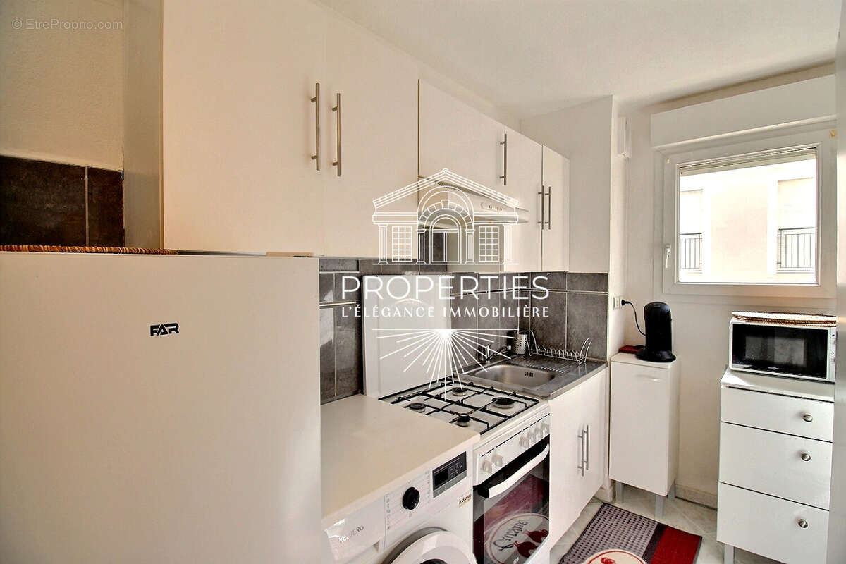 Toulon Saint-Roch - T2 de 46 m², balcon fermé et garage possible - photo 5