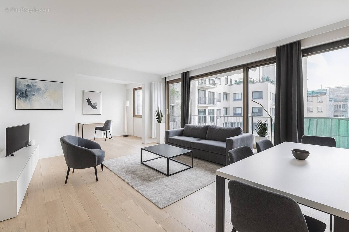 Appartement à PARIS-15E