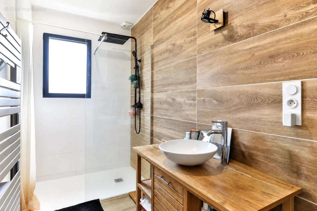 Maison contemporaine de 2023 – 81 m² – Prestations modernes - photo 2