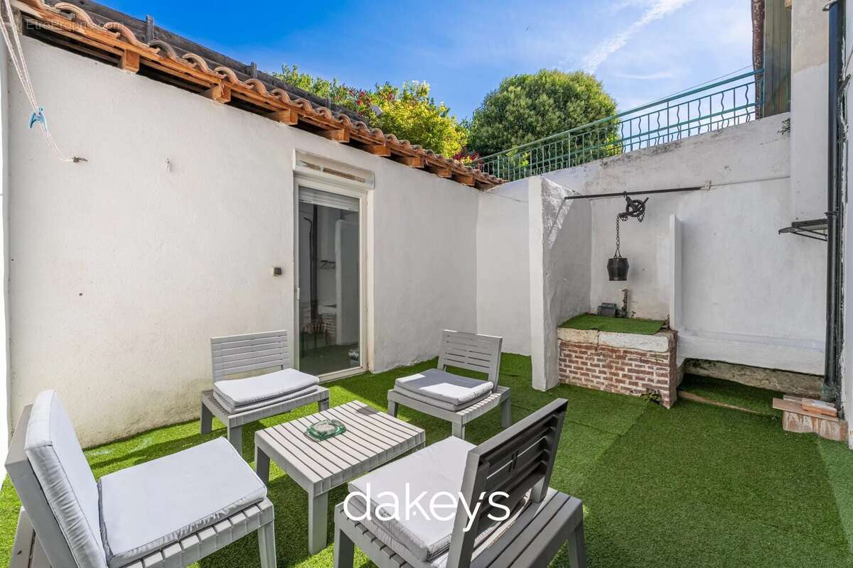 Appartement à MARSEILLE-14E