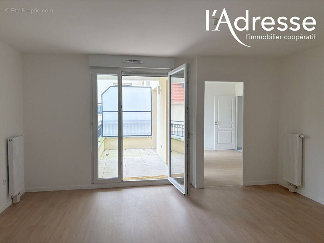 Appartement à SAINT-PIERRE-DU-PERRAY