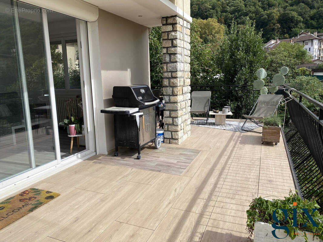 Maison à VILLARD-BONNOT