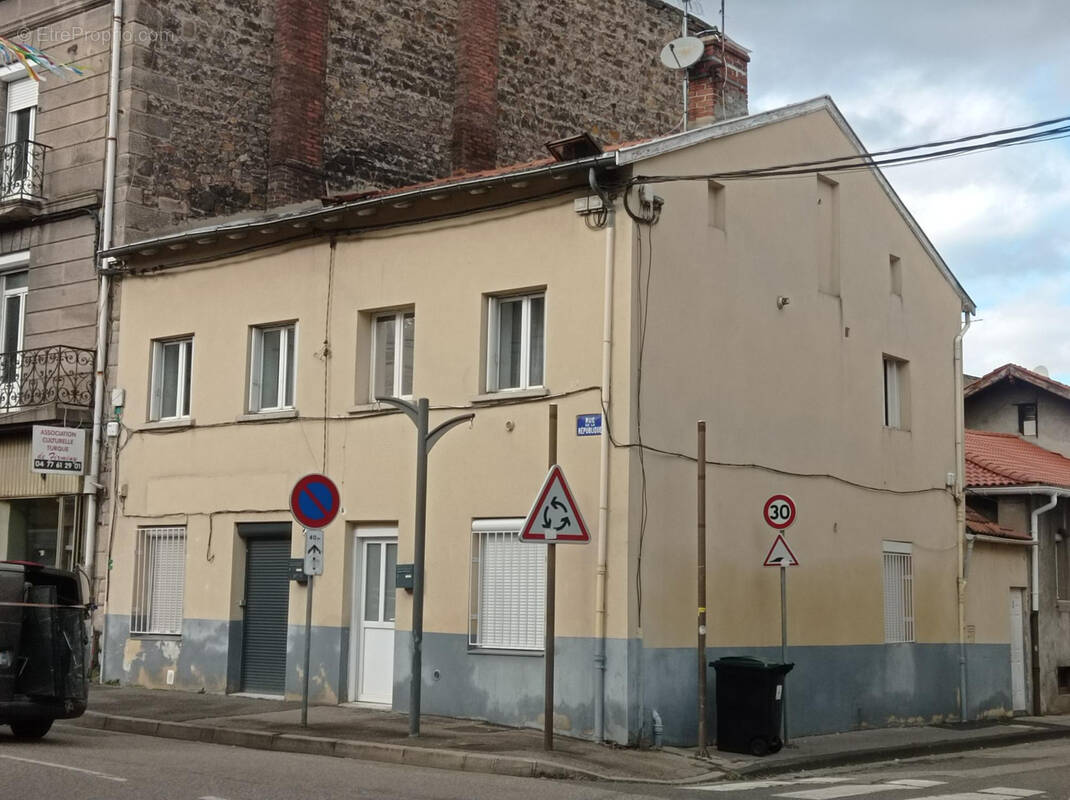 Appartement à FIRMINY