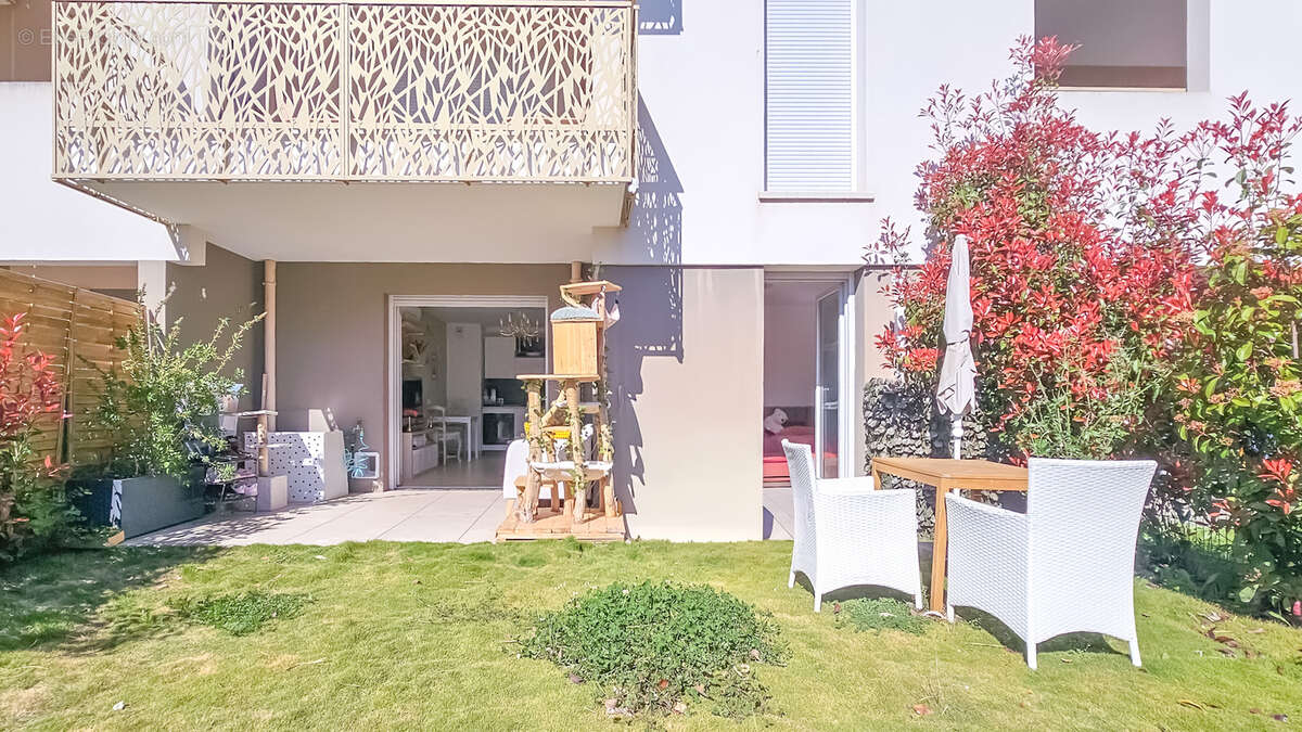 Appartement à HYERES