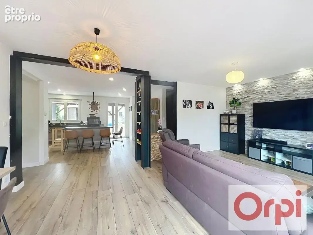Maison avec garage et jardin - photo 4