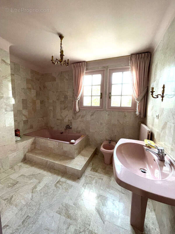 Maison à SAINT-JOACHIM