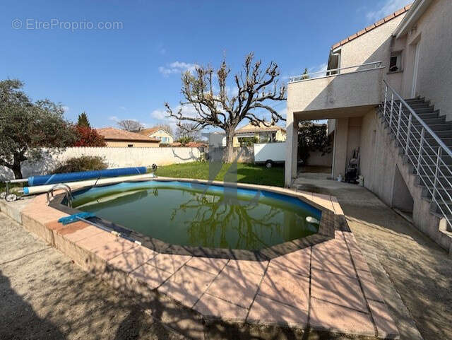 Maison à PORTES-LES-VALENCE