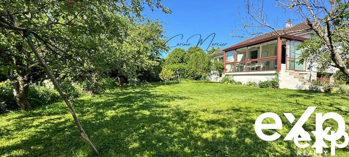 Maison à TACOIGNIERES