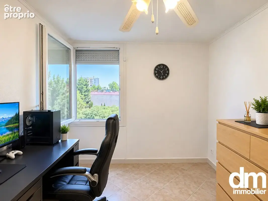 Appartement Martigues 4 pièces - 74.83 m2 - photo 2