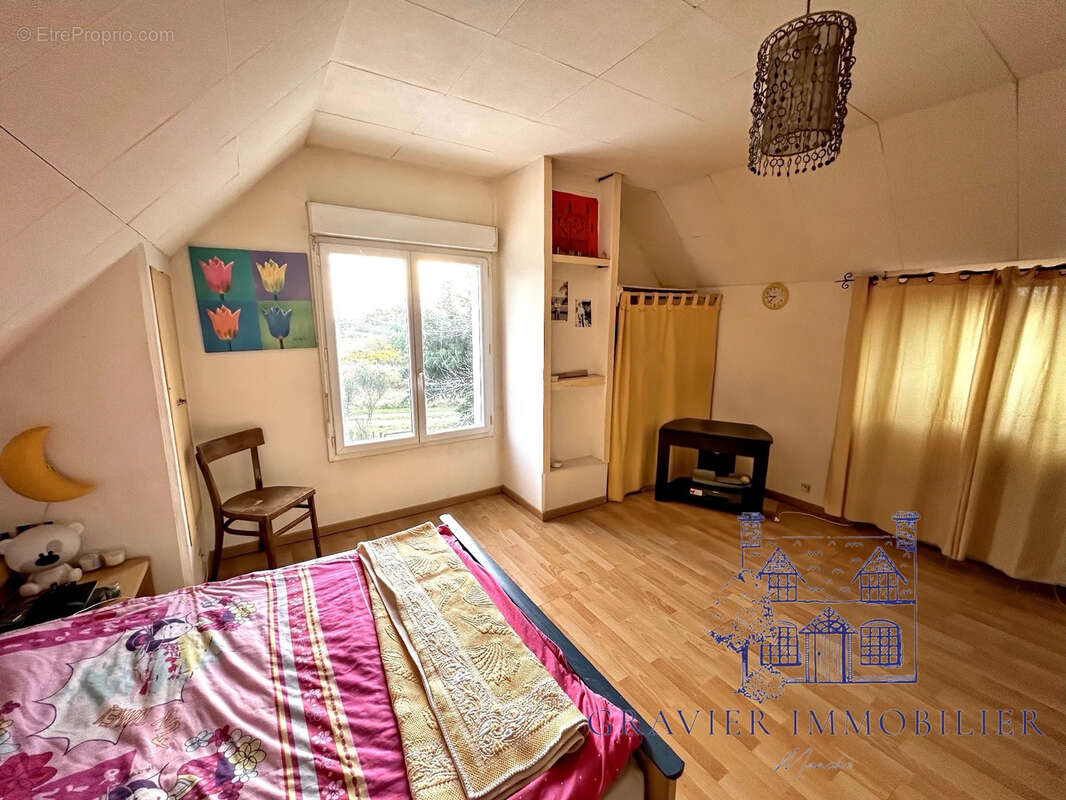 Maison à SAINT-GERMAIN-SUR-AY