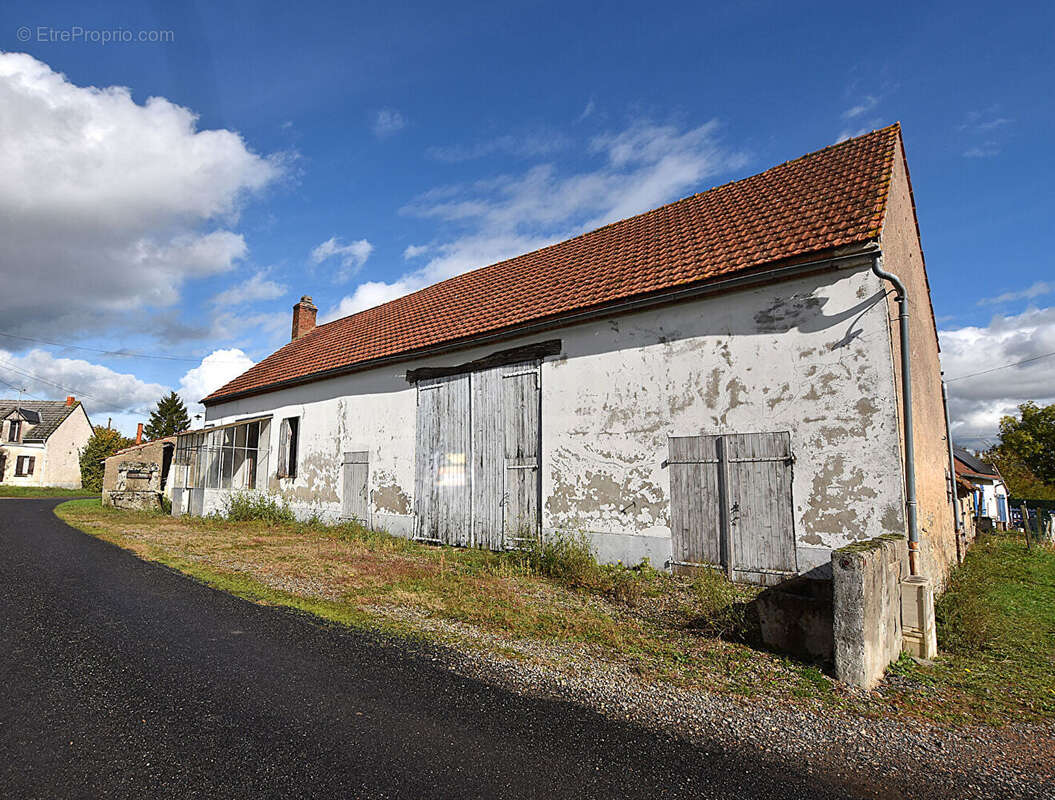 Maison à VARENNES-SUR-ALLIER