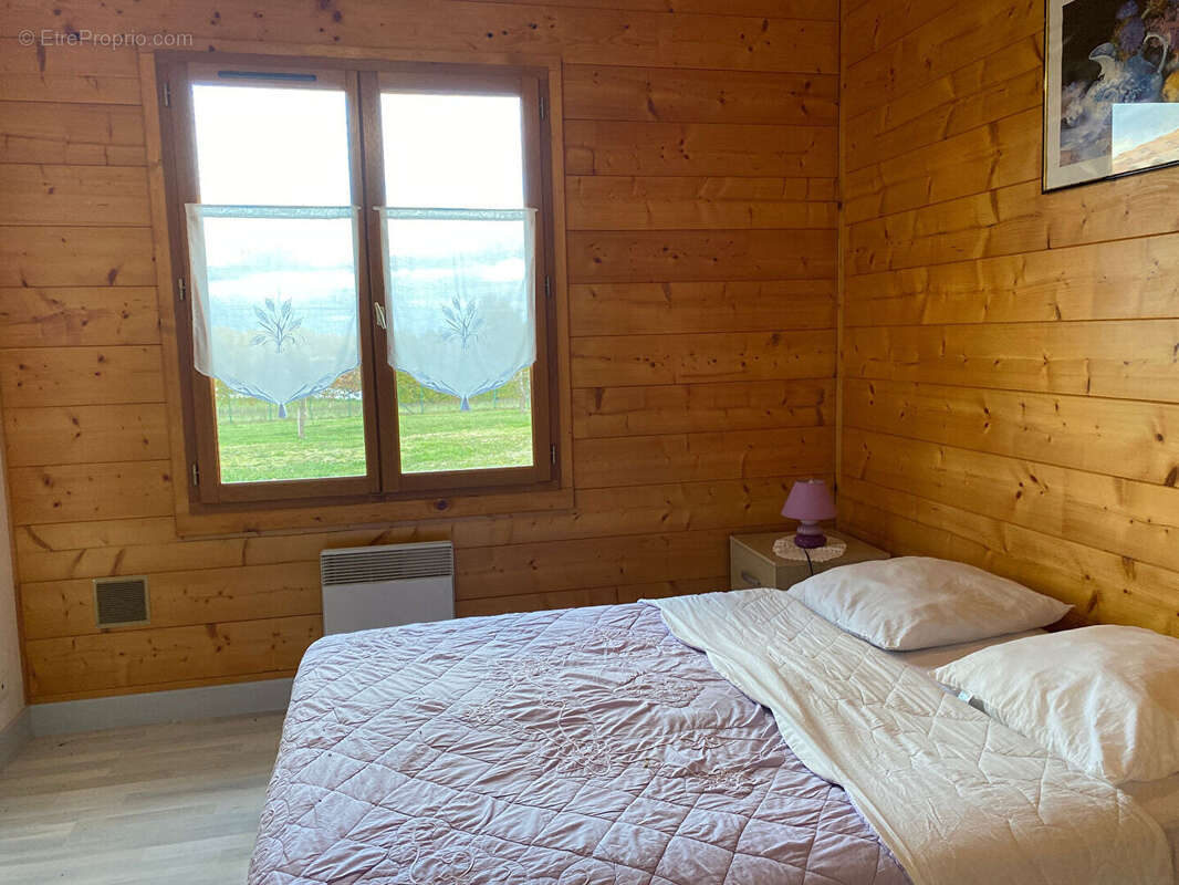 Maison à ROUFFIGNAC-SAINT-CERNIN-DE-REILHAC