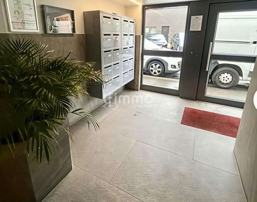 Bien rare idéale investisseur - T3 de 56m2 Traversant - photo 2