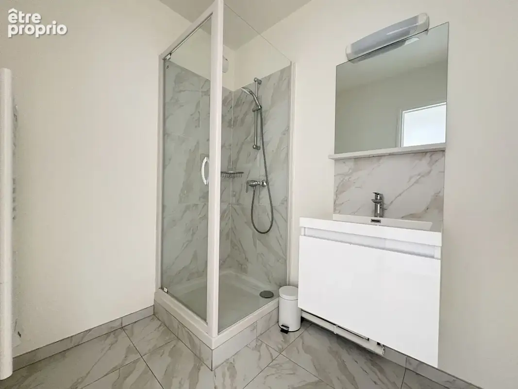 Appartement 54 m²  3 étage avec ascenseur, balcon et aperçu mer - photo 8