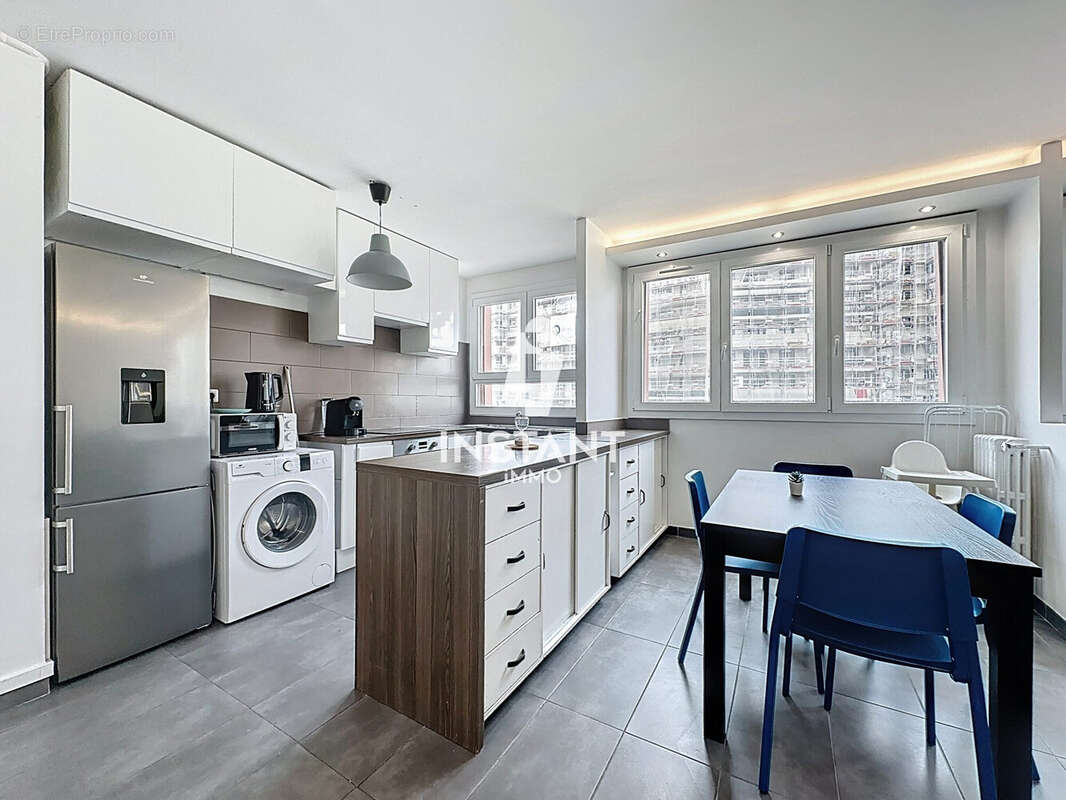 Appartement à SAINT-MAURICE