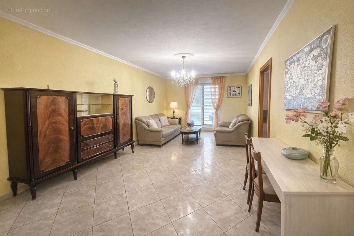 Joli 3 Pièces avec balcon - photo 3