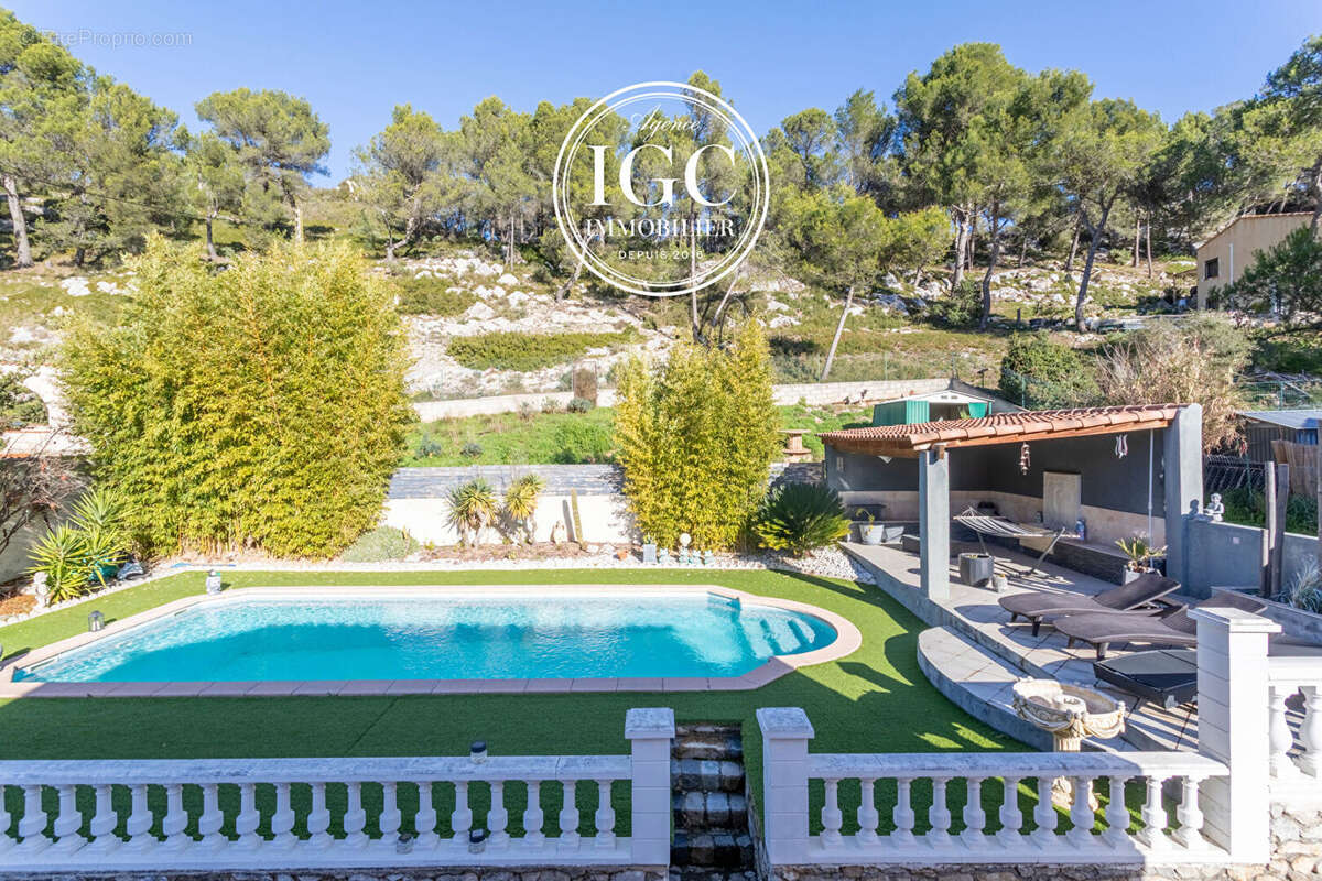 Maison à ENSUES-LA-REDONNE