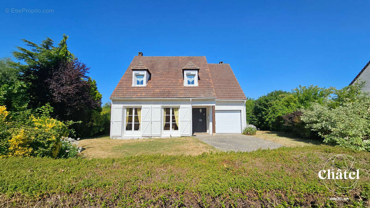 Maison à SENLIS