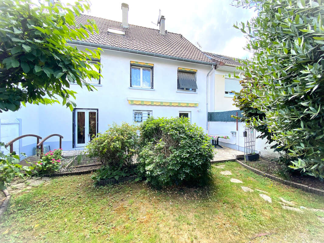 Maison à ORMESSON-SUR-MARNE