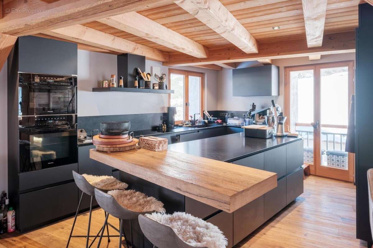 Photo 2 - Maison à LA SALLE-LES-ALPES