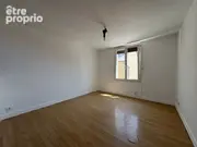 Appartement à BORNEL