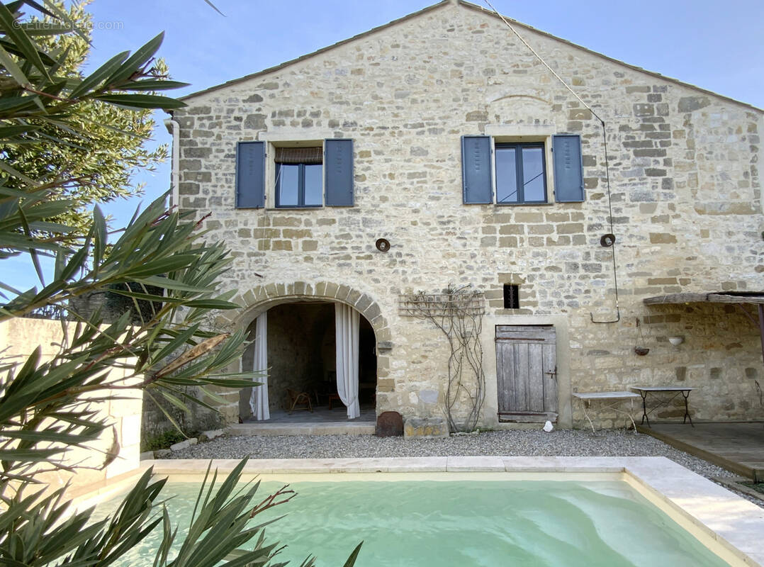 Maison à UZES