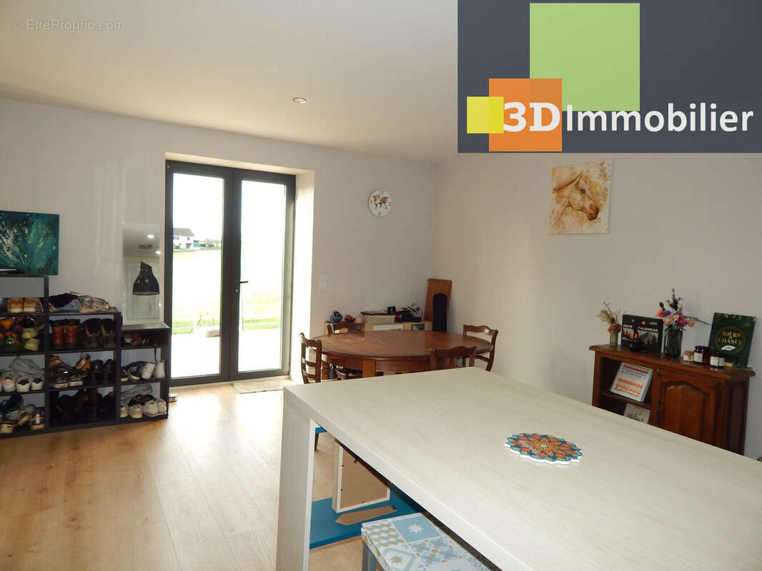 Photo 7 - Maison à LONS-LE-SAUNIER