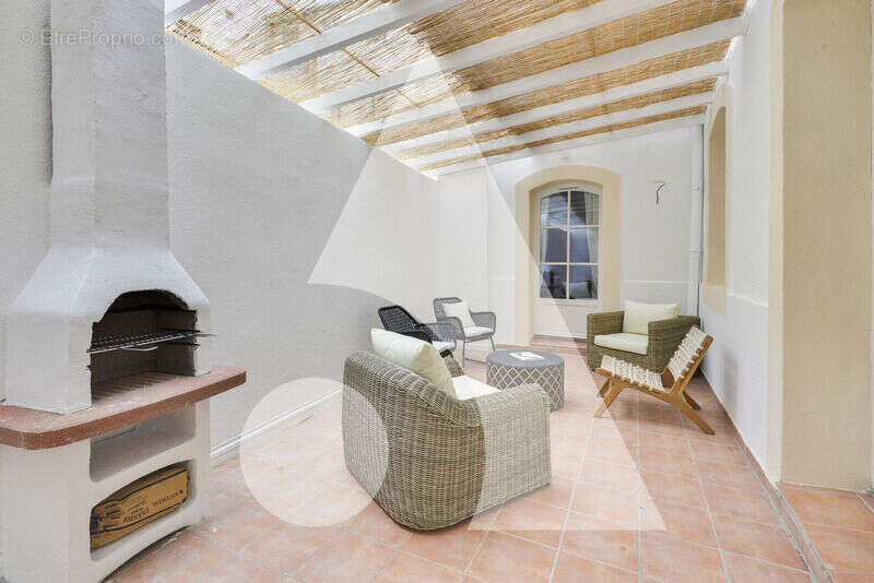 Appartement Marseille 3 pièces 65.1 m2 avec terrasse - photo 2