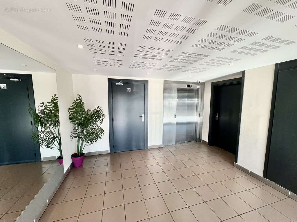 Appartement à MARSEILLE-12E