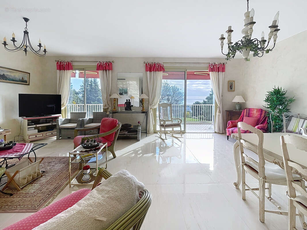Appartement à CAGNES-SUR-MER