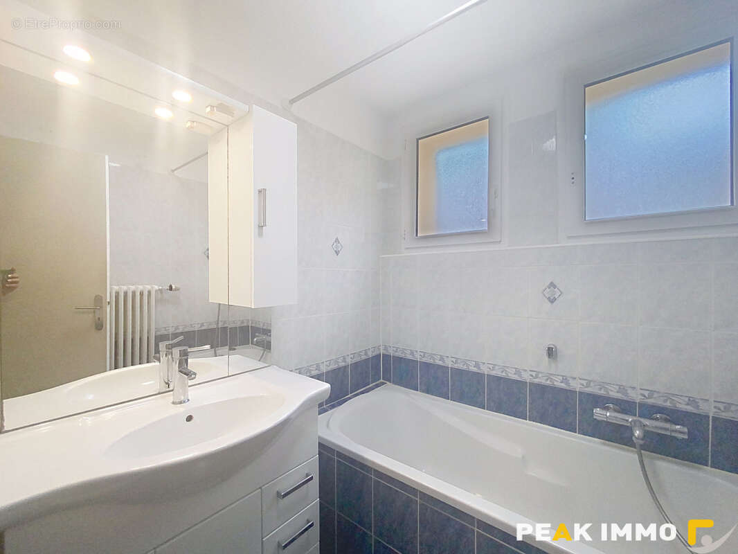 SAINT-JEOIRE-EN-FAUCIGNY   Appartement T3 de 60,75 m2 avec balcons, cave et stationnement - photo 11
