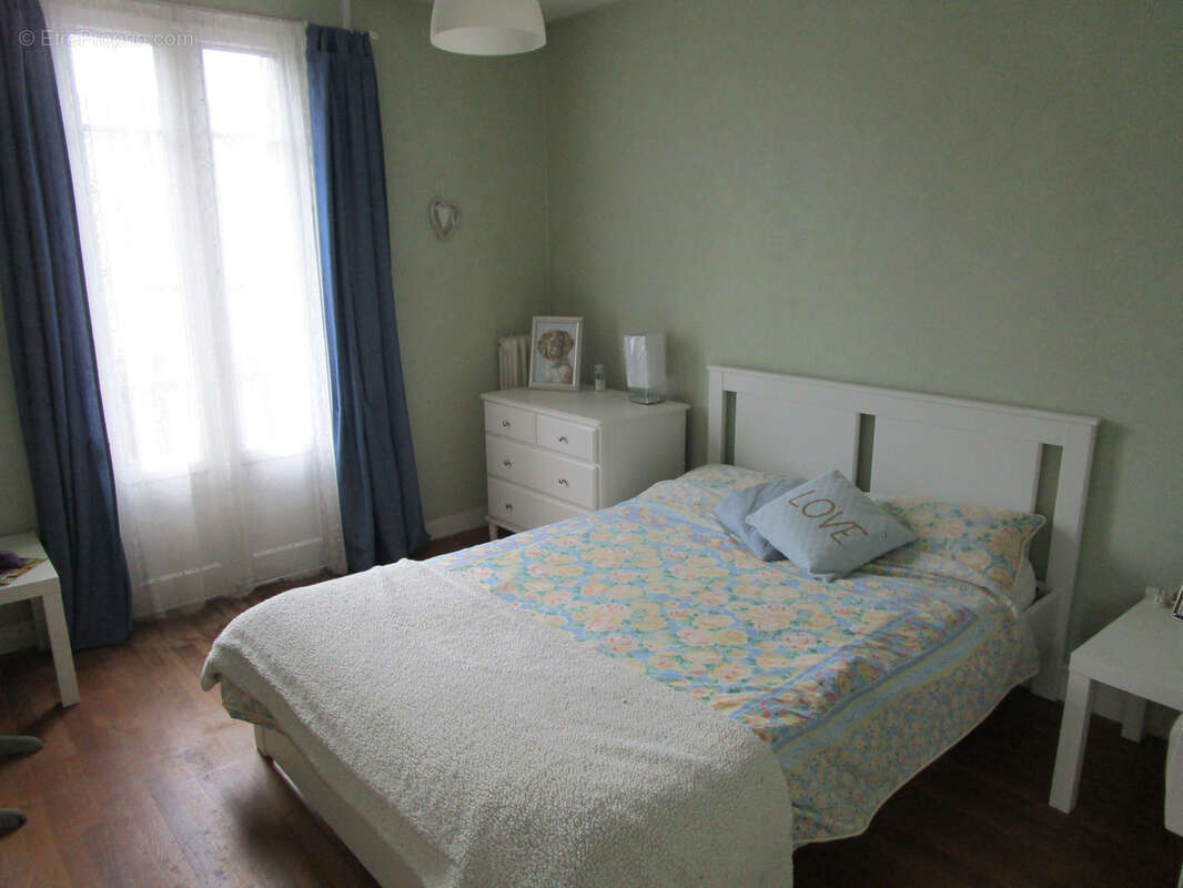 Maison à LE NEUFBOURG