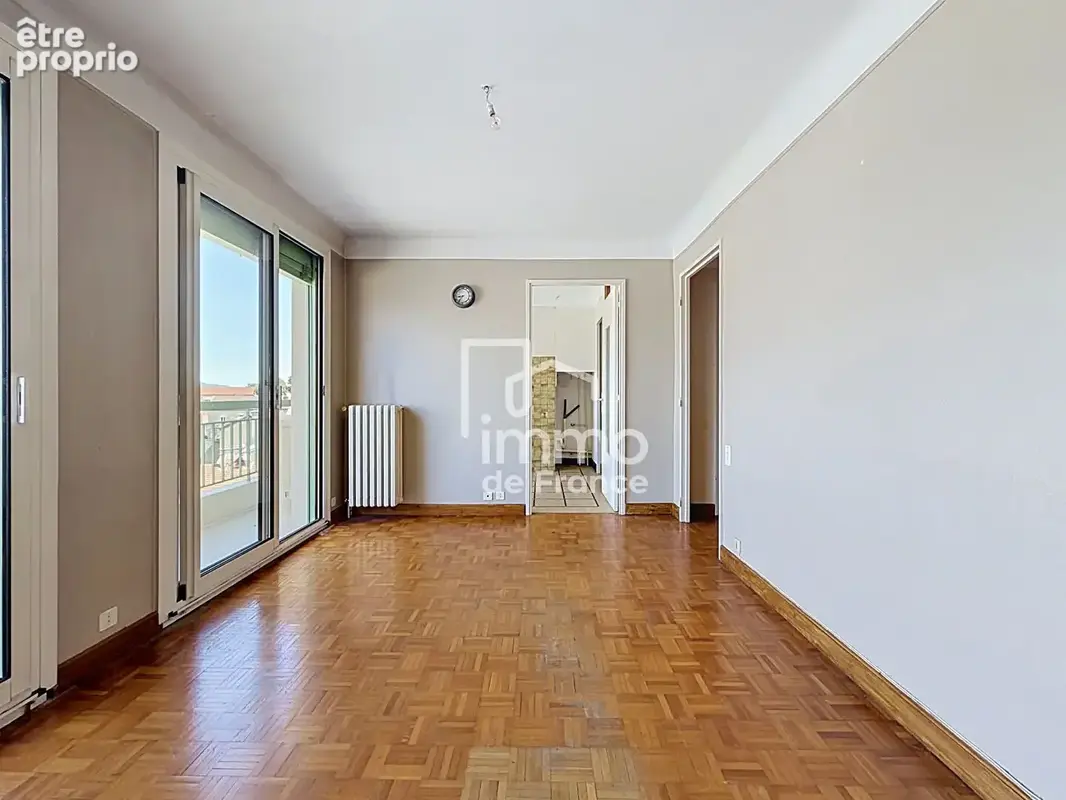 Appartement Oyonnax 2 pièce(s) 39.6 m2 - photo 3