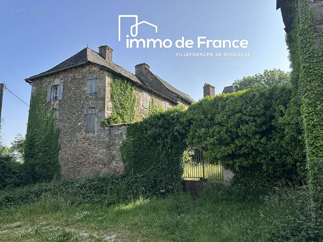Maison à RIEUPEYROUX