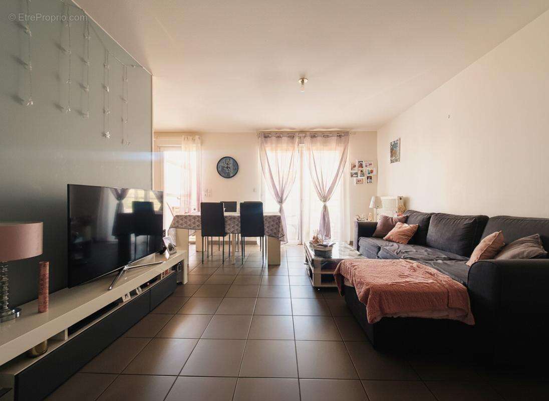 Appartement à CHASSE-SUR-RHONE