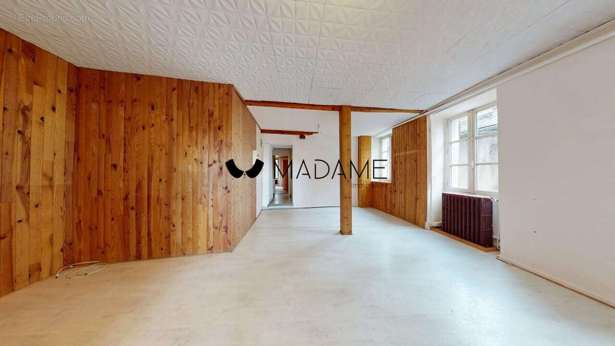 Appartement à LA MURE
