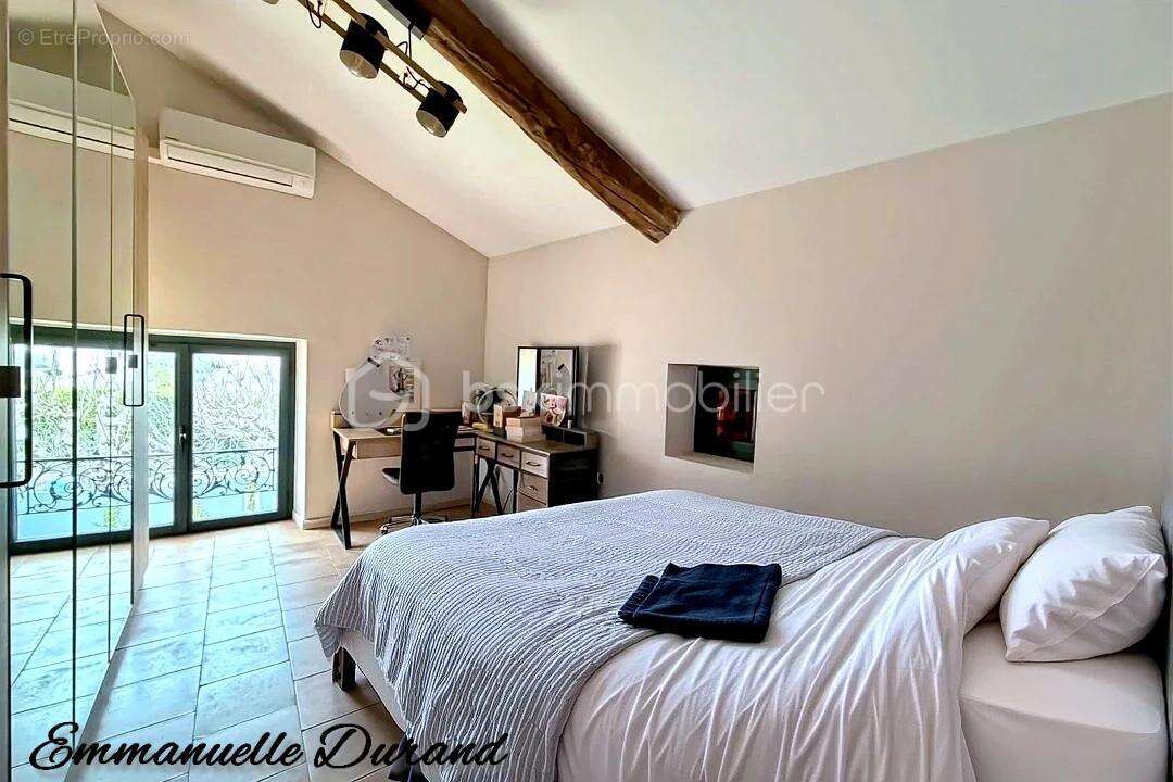 Maison à SAINT-PAUL-TROIS-CHATEAUX