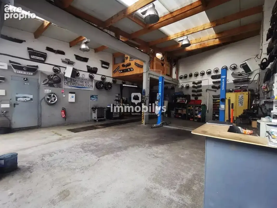 Local professionnel / Garage automobile - Aniche - photo 3