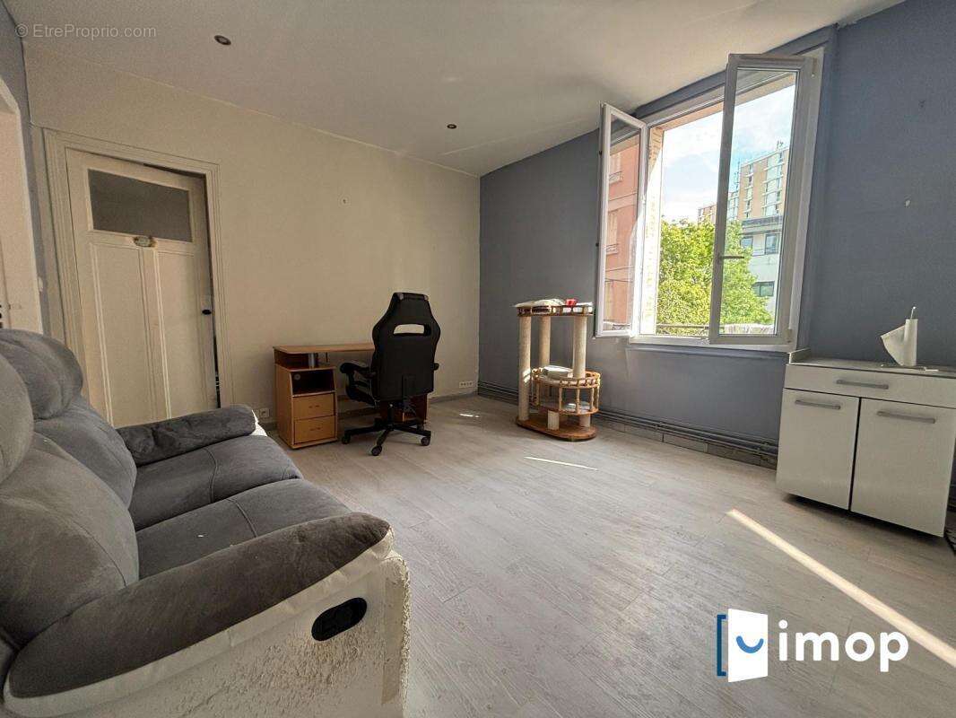 Appartement T2 proche Maire - photo 3
