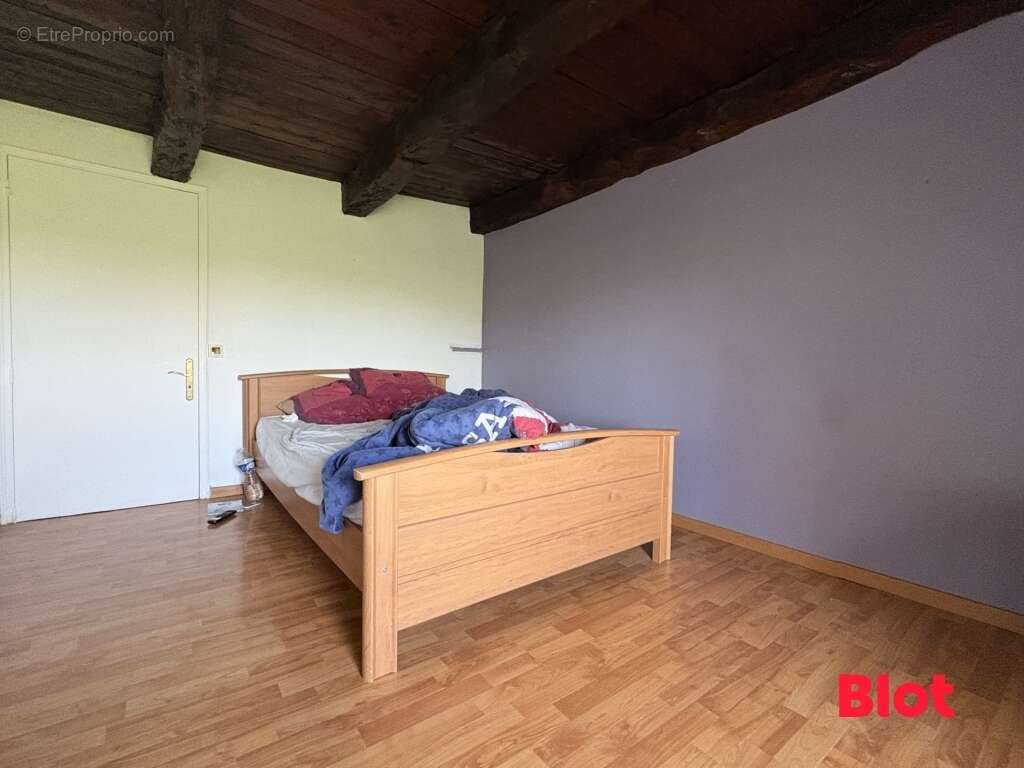 Maison à MEDREAC