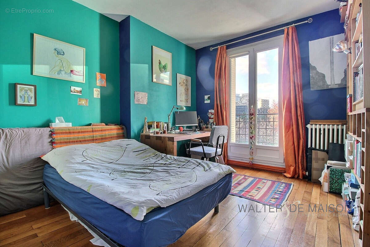 Appartement à PARIS-17E