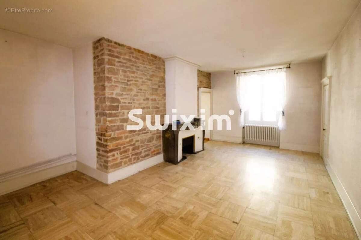 Appartement à SAINT-AMOUR