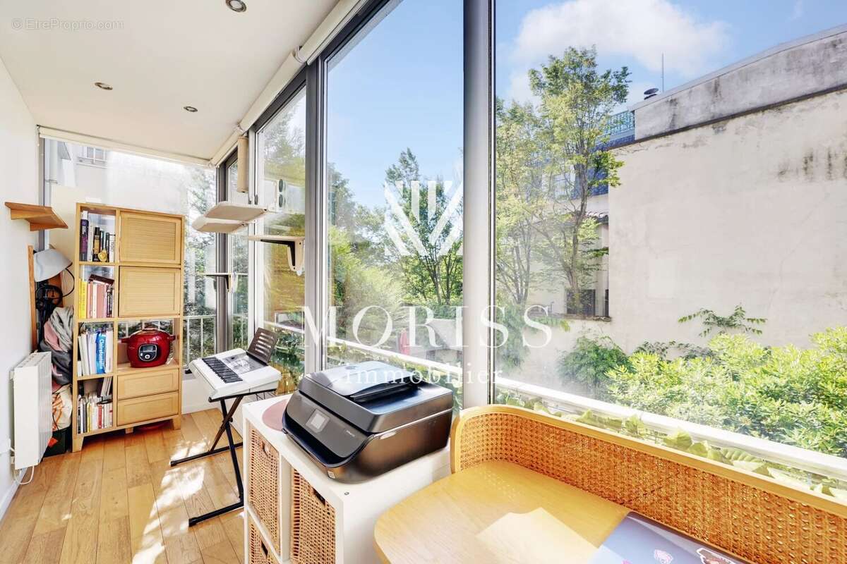 Saint-Mandé Appartement de 2 pièces + 12 m2 de balcon et 6 m2 de loggia - photo 9