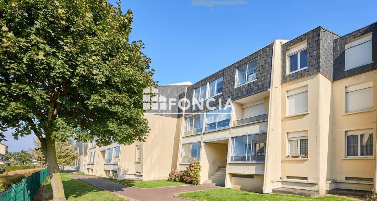 Appartement à COURSEULLES-SUR-MER